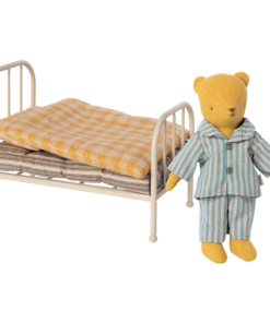 Bedtime for Teddy Junior