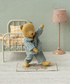 Alternative view of Bedtime for Teddy Junior